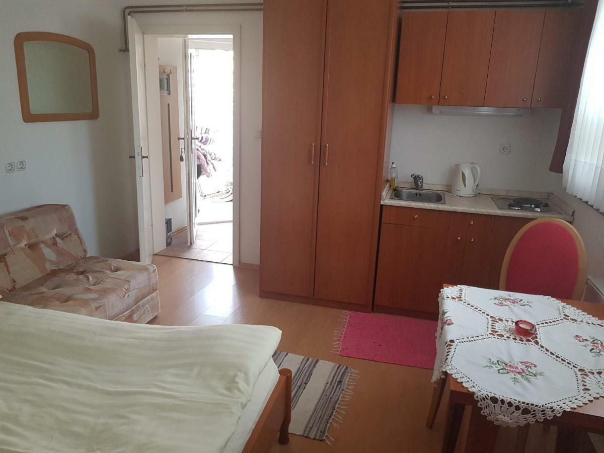 Apartment Lipar Preddvor Exterior photo